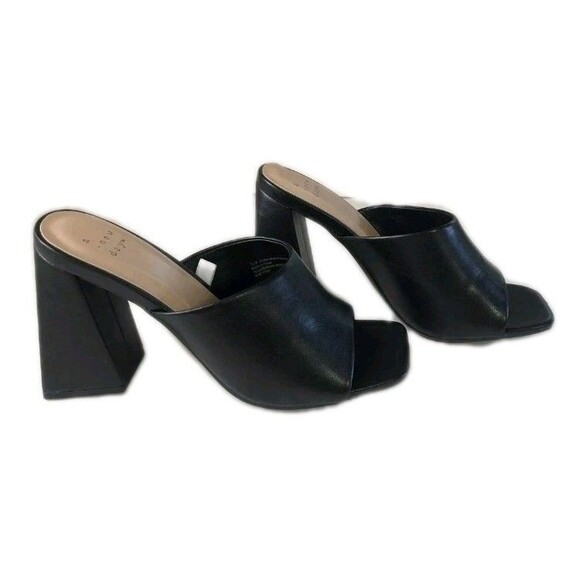 A New Day Women’s Black Block Heel Mules Size 8.5 NWOT Square Toe Slip On Sandal - Picture 1 of 3